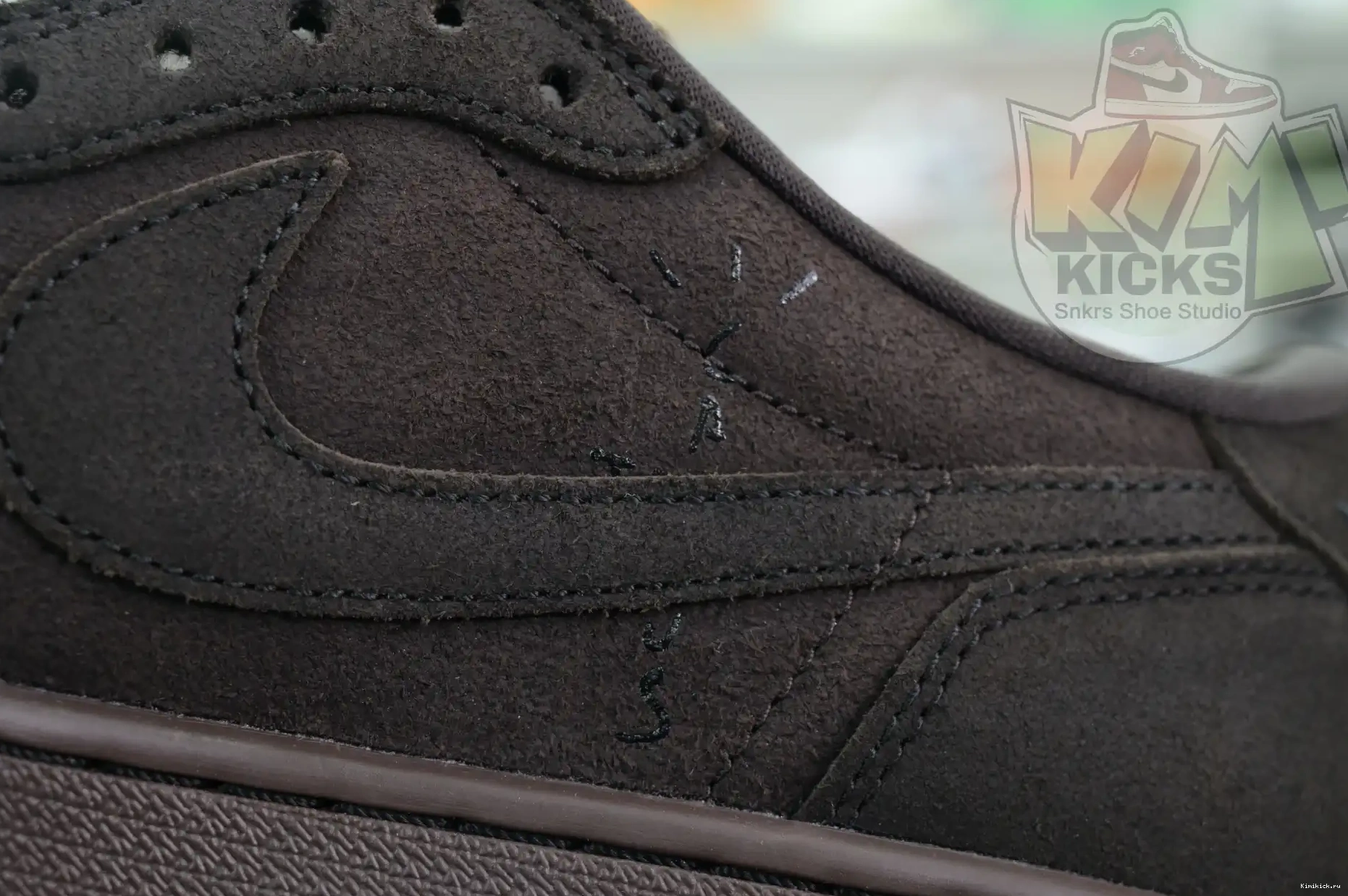 Air Brown” x Travis OG“Velvet Low Jordan Scott Kimikick Jordan 1 0619